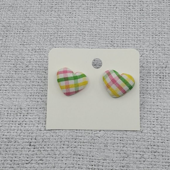 Spring Time Plaid Heart Fabric Post Back Stainless Steel Handmade Earrings - Picture 1 of 1
